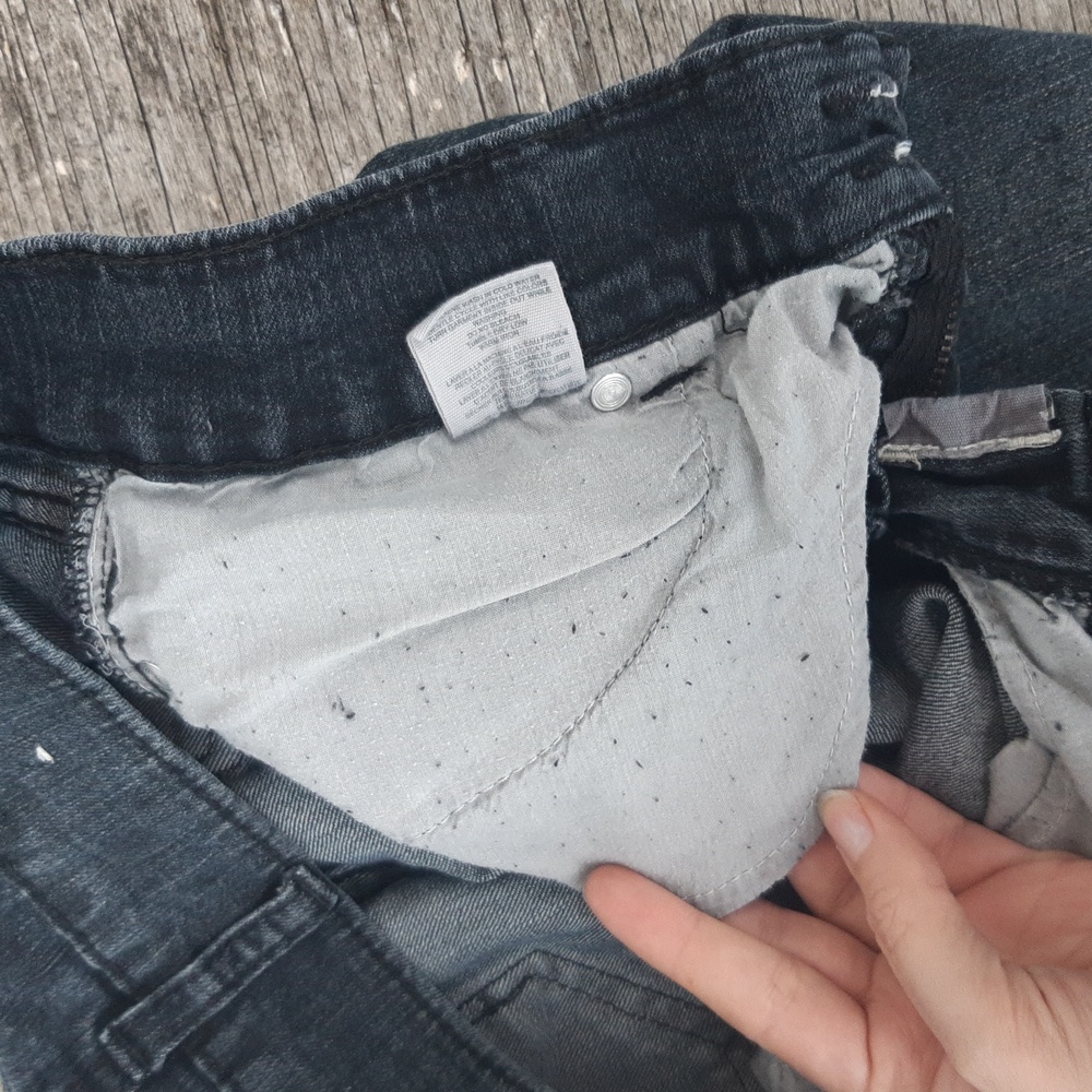 Low Rise Jeans - Picture 7 of 8